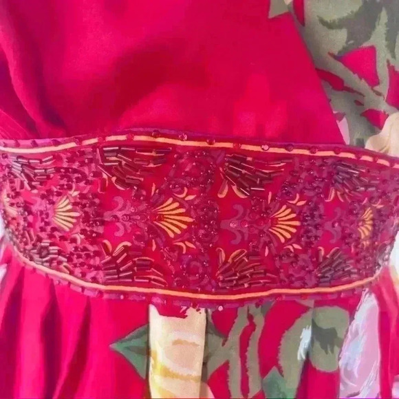 FOREVER 21  FLORAL Y2K MULTICOLORED SLEEVELESS SILKY RED DRESS SIZE SMALL - Picture 4 of 12